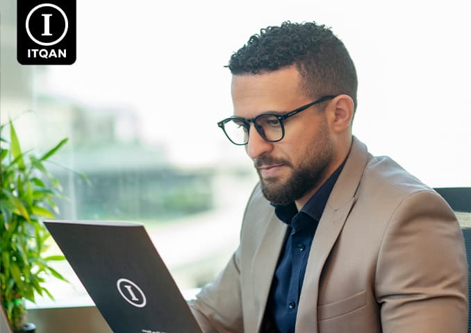 تكلفة رخصة تجارية في المنطقة الحرة دبي